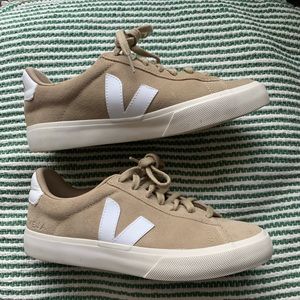 Veja Women’s sneakers 8